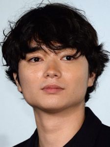 染谷将太